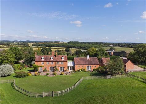 72 Acres Of Arable Land, Dereham Road (A1075), Ovington, Thetford, Norfolk, IP25 Size 36. . Equestrian property for sale norfolk rightmove